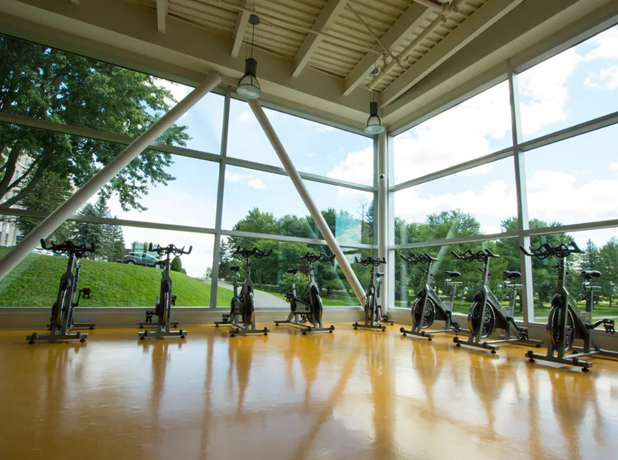 Centre sportif Esther-Blondin