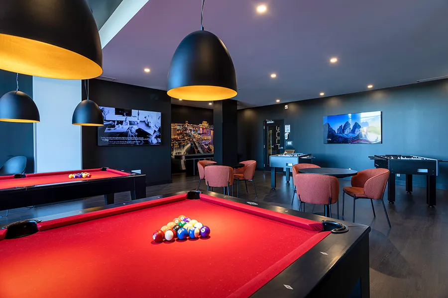 7 Sens - Salle de billard