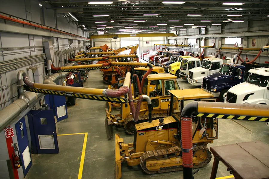 Centre de formation du transport routier - Saint-Jérome - Garage