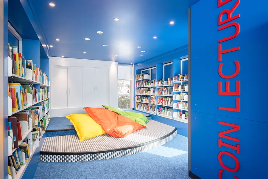 École primaire des Bourlingueurs - Espace lecture