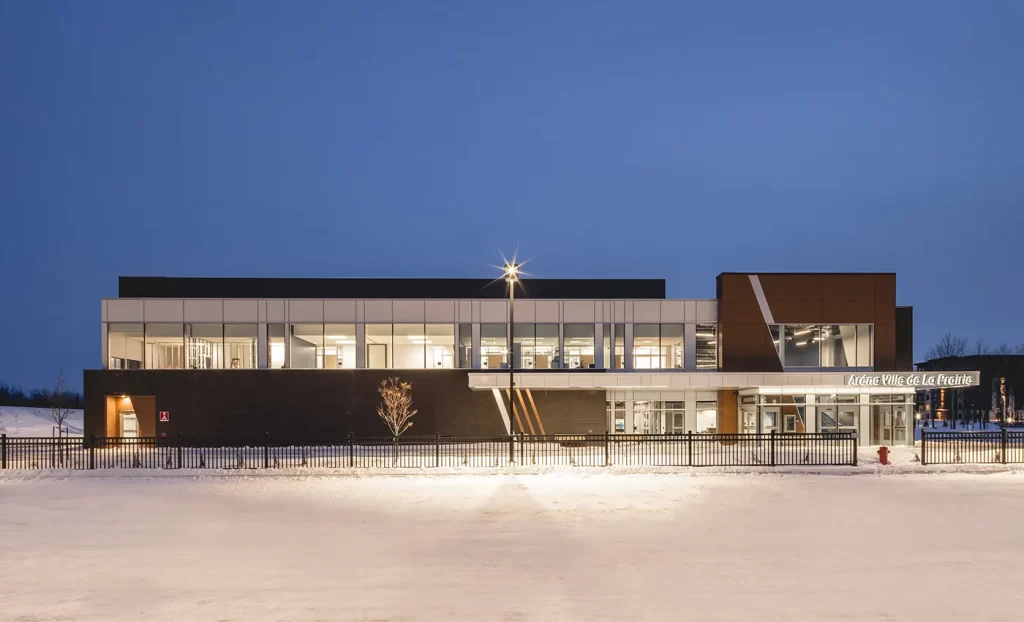 Aréna Ville de La Prairie - Façade
