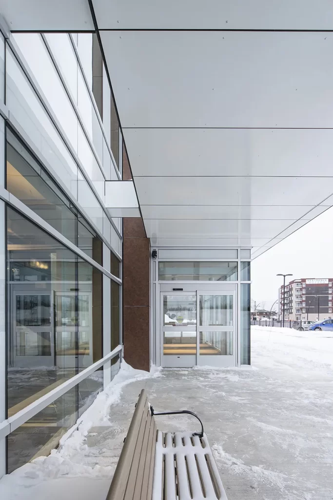 Aréna Ville de La Prairie - Entrée