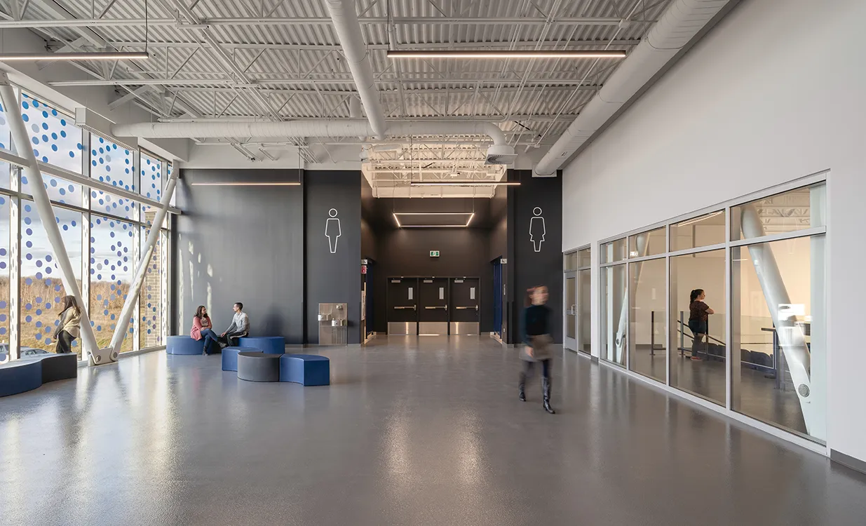 Aréna Val d'Espoir - Mirabel - Espace d'attente