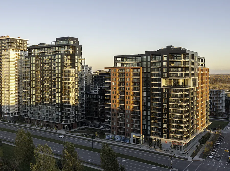 Condos Magellan Phases 1-2-3 - Vue d'ensemble latérale
