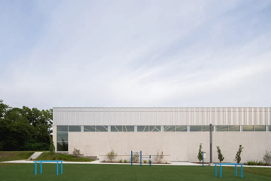 École secondaire aux Mille-Voix - Arrière du bâtiment