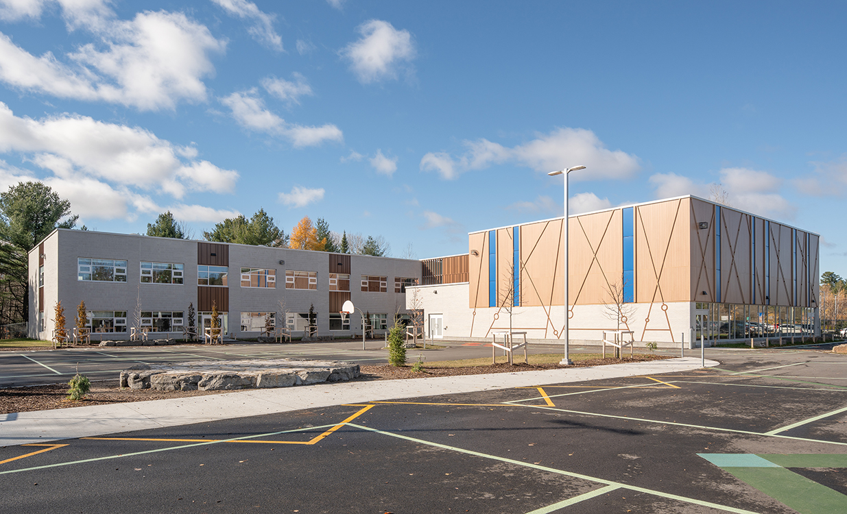 École primaire Domaine Vert-Nord 2 - Cours arrière