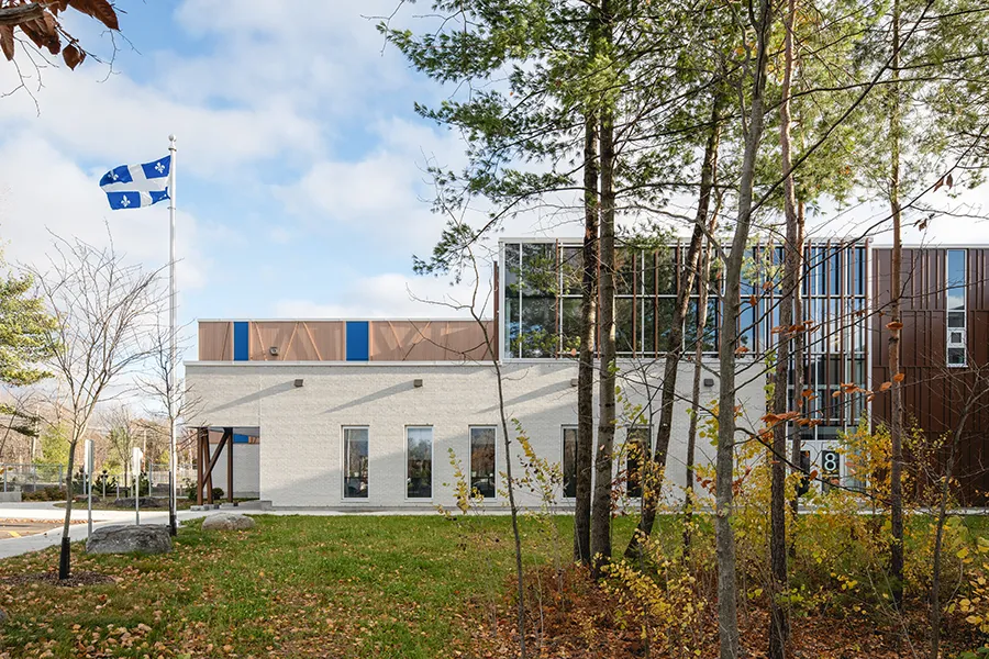 École primaire Domaine Vert-Nord 2 - Côté de l'école
